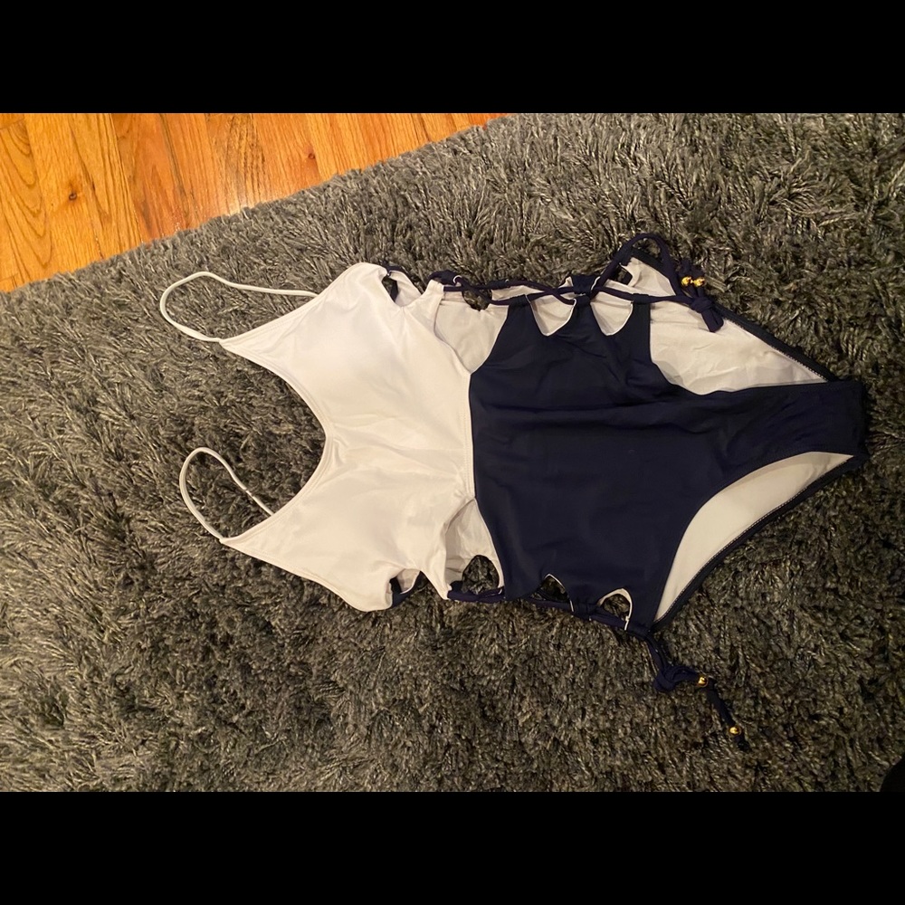 Bathing suit— brand new